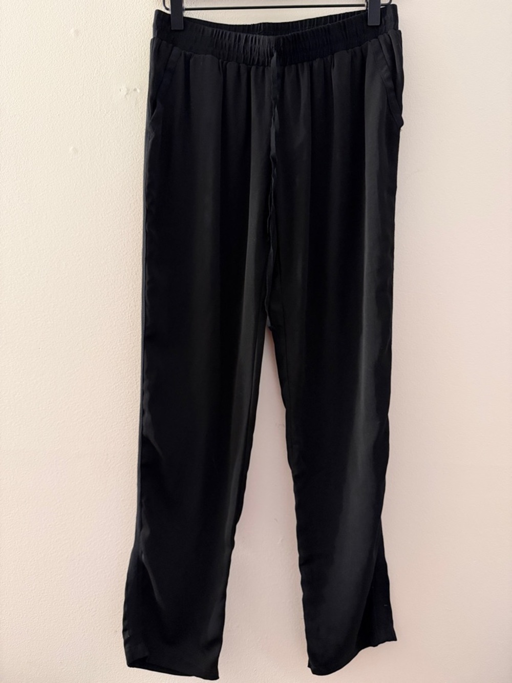 Teria Yabar black straight pants elastic waist silky pockets lightweight flowy